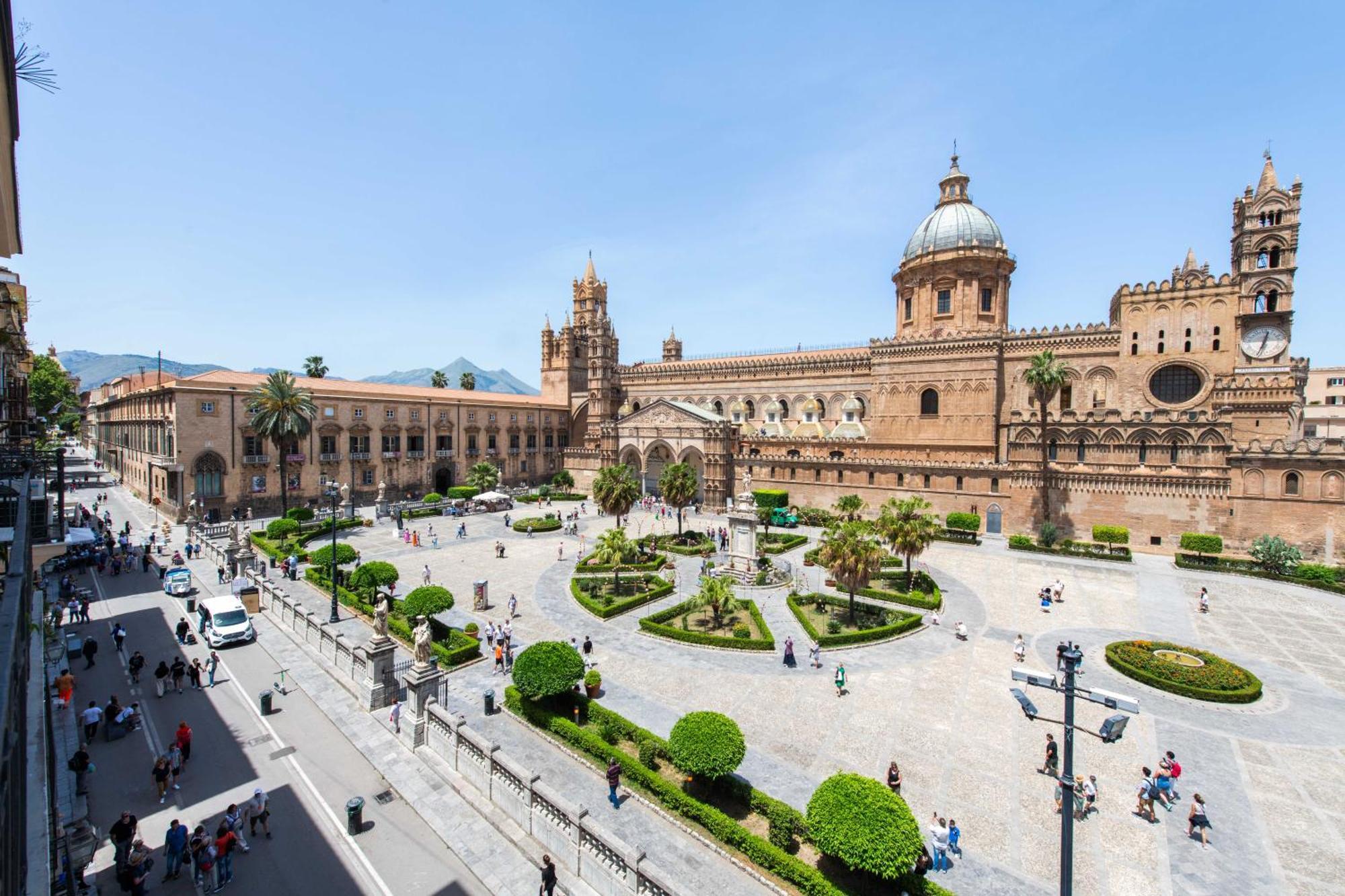 Cathedral View Apartments Palermo Esterno foto